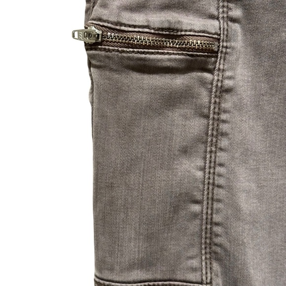 Pistola Hunter Skinny Cargo Zipper 27” Inseam Tencel Pants Women’s Size 27 Gray - Picture 5 of 9